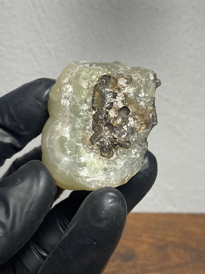 💎 Smithsonita botrioidal — formación mineral natural